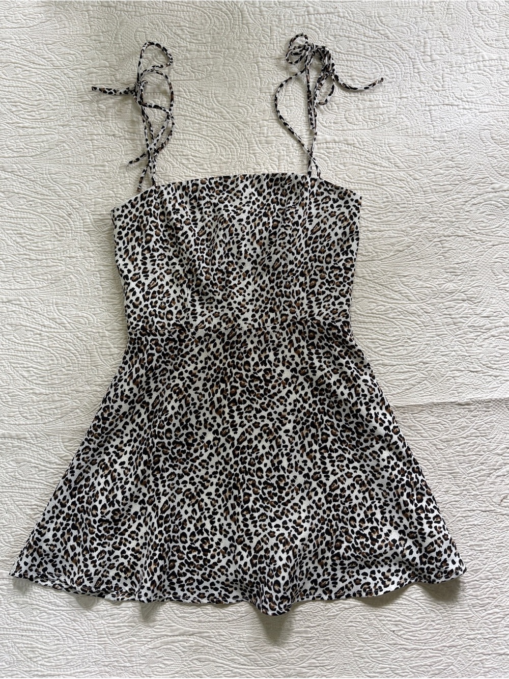 Women’s Leopard Print Tie-Strap Mini Dress by Princess Polly - size 4